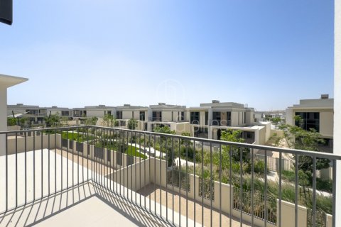 Vilë në Dubai, Emiratet e Bashkuara Arabe 5 dhoma gjumi, 415.9 m2. № 629706 - Foto 12