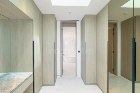 Vilë në Dubai, Emiratet e Bashkuara Arabe 5 dhoma gjumi, 415.9 m2. № 629706 - Foto 10