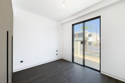 Vilë në Dubai, Emiratet e Bashkuara Arabe 5 dhoma gjumi, 415.9 m2. № 629706 - Foto 11