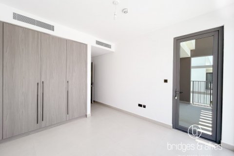 Vilă de închiriat în Dubai, EAU 4 dormitoare, 316.9 mp.  №629708 - poză 7