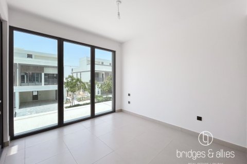 Vilă de închiriat în Dubai, EAU 4 dormitoare, 316.9 mp.  №629708 - poză 9