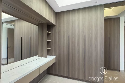 Vilă de închiriat în Dubai, EAU 4 dormitoare, 316.9 mp.  №629705 - poză 13
