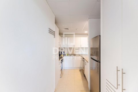 Lägenhet uthyres i The Views, Dubai, UAE 2 sovrum, 150 kvm Nr. 684220 - fotografi 10