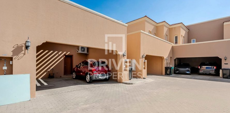 Vila v Dubai Land, Dubai, SAE 2 spálne, 158 m2 č. 684219