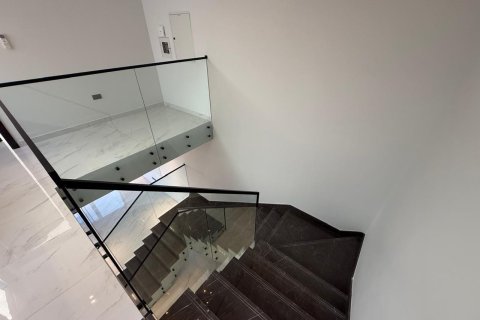 Al Furjan, Dubai, BAE’de kiralık villa 5 yatak odası, 222 m&sup2; No 712267 - fotoğraf 30