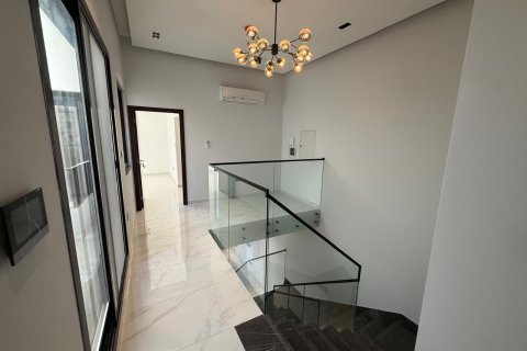 Al Furjan, Dubai, BAE’de kiralık villa 5 yatak odası, 222 m&sup2; No 712267 - fotoğraf 23