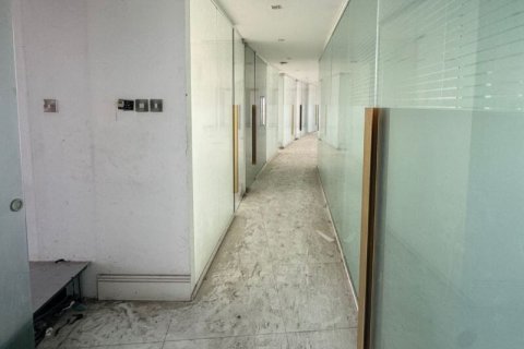 Entrepôt à louer à Dubai Investment Park, Dubai, EAU 648 m2 № 712265 - photo 11