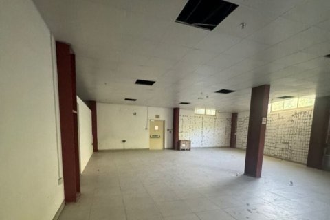 Entrepôt à louer à Dubai Investment Park, Dubai, EAU 648 m2 № 712265 - photo 8