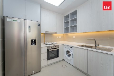 Apartment in Business Bay, Dubai, UAE 2 bedrooms, 103.3 sq.m. № 705615 - photo 12