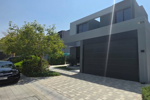 Βίλα σε Tilal City, Sharjah, ΗΑΕ 4 υπνοδωμάτια, 359.26 τ.μ. Αρ. 754401 - φωτογραφία 2