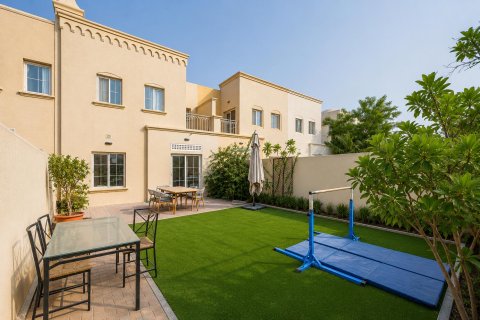 Vila u The Springs, Dubai, UAE 2 spavaćih soba, 157.42 m2 Br. 754405 - fotografija 12
