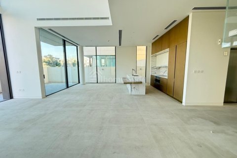 فيلا للإيجار في Nadd Al Sheba، دبي، الإمارات العربية المتحدة 5 غرفة نوم ، 416 متر مربع ، رقم 740642 - صورة 2