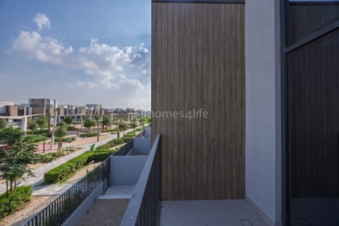 Ridamaja asukohaga Mudon, Dubai, AÜE: 4 magamistoaga, 444 m² Nr 740640