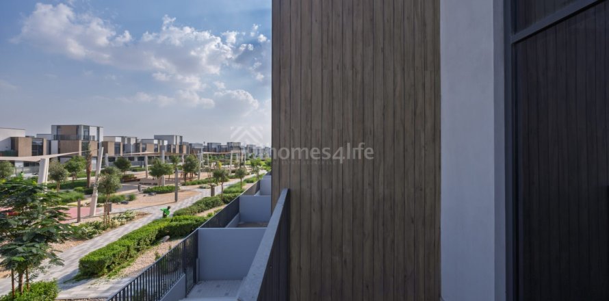 خانه شهری در Mudon، Dubai ، امارات متحده عربی 4 خوابه ، 444 متر مربع.  شماره 740640
