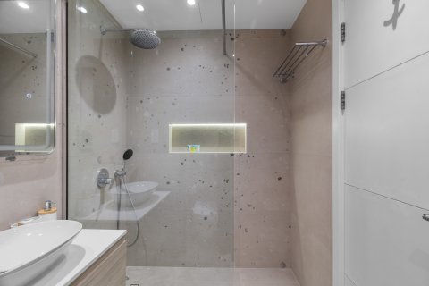 Пәтер Дубай Марина, БАӘ-да 2 жатын бөлмелер, 111 м² № 751355 - фото 11