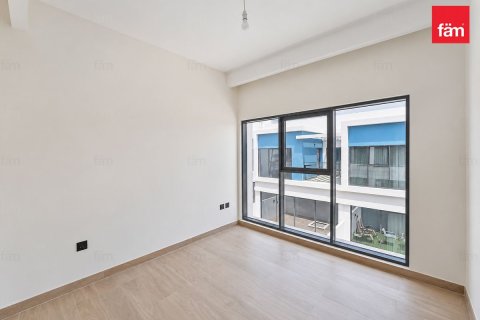 Radový dom v Dubai, SAE 4 spálne, 144 m2 č. 763036