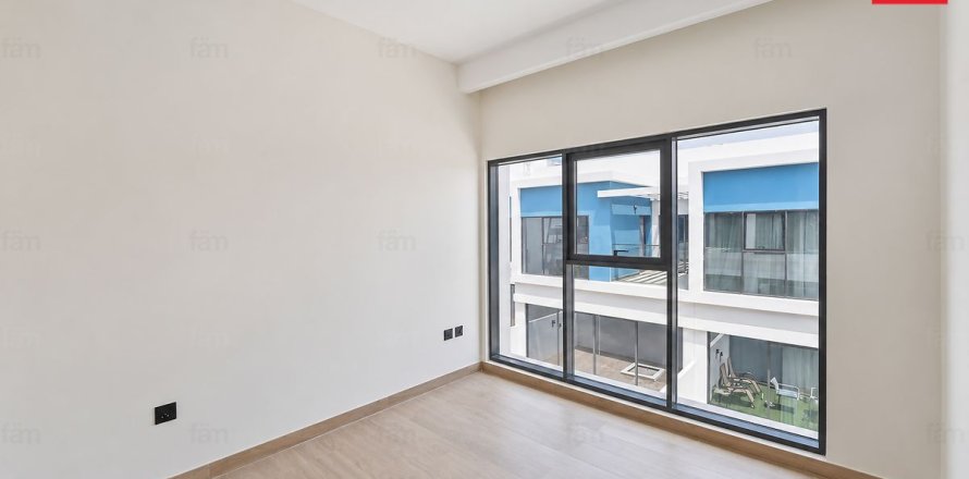 Σπίτι σε Dubai, ΗΑΕ 4 υπνοδωμάτια, 144 τ.μ. Αρ. 763036