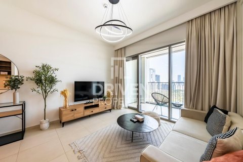 Зняти в оренду квартиру в Даунтаун Дубай (Даунтаун Бурдж Дубай), Дубай, ОАЕ 1 спальня, 67м2, № 655330 - фото 1