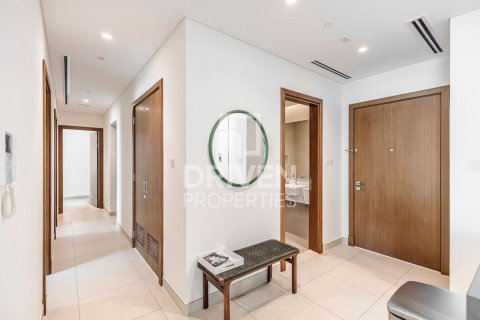 Huoneisto Al Wasl, Dubai, Arabiemiraatit 3 makuuhuonetta, 236.9 m2 № 756535 - kuva 21
