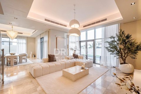 Villa Jebel Ali, Dubaijā, AAE 4 istabas, 476.78 m2 Nr. 741636 - attēls 2
