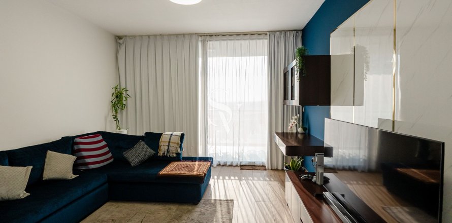 Byt v EAST 40 v Al Furjan, Dubai, SAE 1 ložnice, 90 m² Č.: 686897