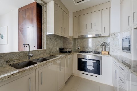 Apartament në Downtown Dubai (Downtown Burj Dubai), Emiratet e Bashkuara Arabe 3 dhoma gjumi, 172 m2. № 703212 - Foto 7