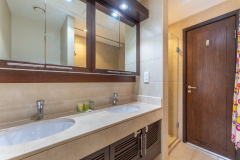 Apartamento en venta en Al Wasl, Dubai, EAU 3 dormitorios, 171 m2 № 703208 - foto 24