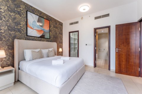 Apartamento en venta en Al Wasl, Dubai, EAU 3 dormitorios, 171 m2 № 703208 - foto 21