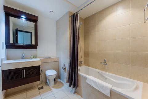 Apartamento en venta en Al Wasl, Dubai, EAU 3 dormitorios, 171 m2 № 703208 - foto 19