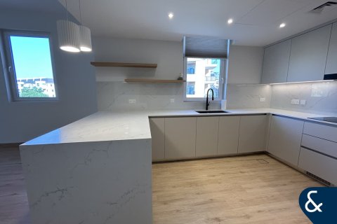 Apartmen di Motor City, Dubai, UAE 1 bilik tidur, 98 meter persegi № 688511 - foto 3