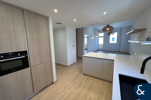 Apartmen di Motor City, Dubai, UAE 1 bilik tidur, 98 meter persegi № 688511