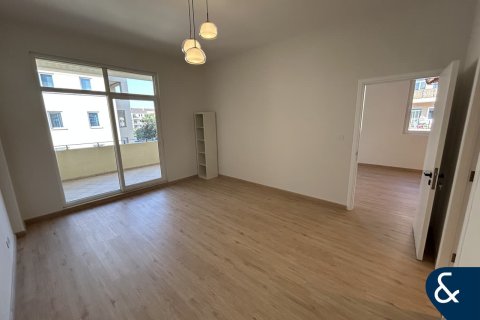 Apartmen di Motor City, Dubai, UAE 1 bilik tidur, 98 meter persegi № 688511 - foto 8