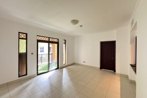 Huoneisto Old Town, Dubai, Arabiemiraatit 1 makuuhuone, 91 m2 № 739932