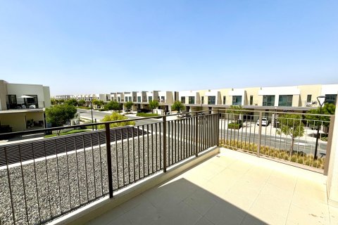 Зняти в оренду таунхаус в Dubai South (Dubai World Central), Дубай, ОАЕ 4 спальні, 350м2, № 677494 - фото 11