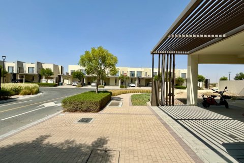 Зняти в оренду таунхаус в Dubai South (Dubai World Central), Дубай, ОАЕ 4 спальні, 350м2, № 677494 - фото 18