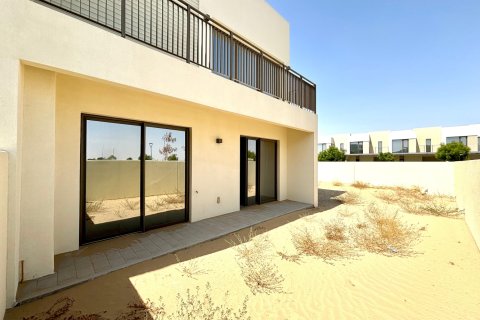 Зняти в оренду таунхаус в Dubai South (Dubai World Central), Дубай, ОАЕ 4 спальні, 350м2, № 677494 - фото 6