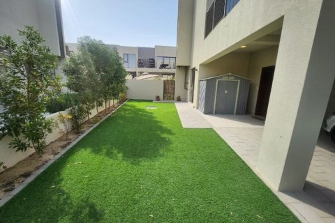 Vila di Dubai South (Dubai World Central), Dubai, UEA 4 kamar tidur, 287 m2 nomor 677495