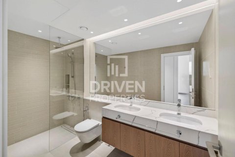 Apartment in Jumeirah, Dubai, UAE 2 bedrooms, 118.27 sq.m. № 746986 - photo 9