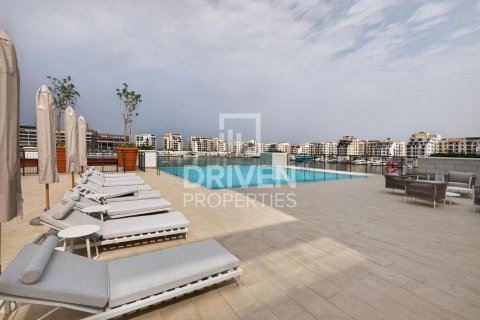 Apartment in Jumeirah, Dubai, UAE 2 bedrooms, 118.27 sq.m. № 746986 - photo 14