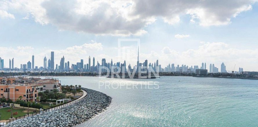 Apartment in Jumeirah, Dubai, UAE 2 bedrooms, 118.27 sq.m. № 746986