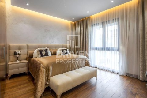Vila u Palm Jumeirah, Dubai, UAE 5 spavaćih soba, 340.03 m2 Br. 745801 - fotografija 6