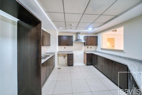 Appartamento in vendita a Palm Jumeirah, Dubai, EAU 5 camere da letto, 324 mq. № 680922 - foto 5