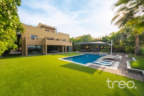 Vila v Arabian Ranches, Dubai, SAE 6 spální, 743.22 m2 č. 739175