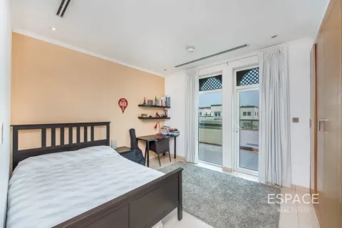 Üürile anda villa asukohaga Jumeirah Park, Dubai, AÜE: 3 magamistoaga, 285 m² Nr 661248 - pilt 10