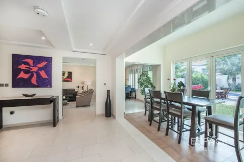 Üürile anda villa asukohaga Jumeirah Park, Dubai, AÜE: 3 magamistoaga, 285 m² Nr 661248 - pilt 5
