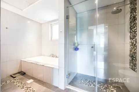 Üürile anda villa asukohaga Jumeirah Park, Dubai, AÜE: 3 magamistoaga, 285 m² Nr 661248 - pilt 8