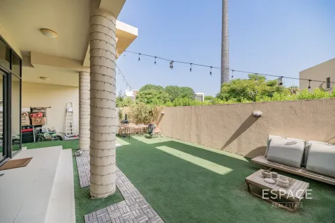 Řadový dům v DAMAC Hills (Akoya by DAMAC), Dubai, SAE 3 ložnice, 209 m² Č.: 661249 - fotografie 14