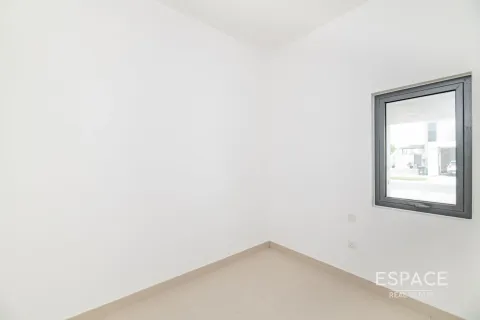 Зняти в оренду віллу в Дубай Хилс Эстейт, ОАЕ 4 спальні, 229м2, № 661251 - фото 7