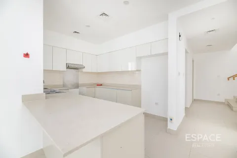 Зняти в оренду віллу в Дубай Хилс Эстейт, ОАЕ 4 спальні, 229м2, № 661251 - фото 4