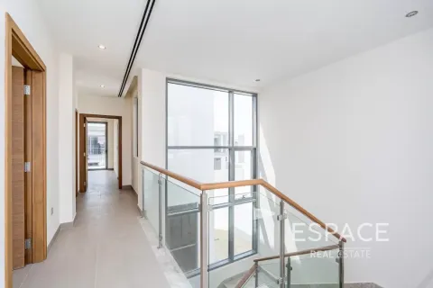 Βίλα σε Dubai Hills Estate, ΗΑΕ 3 υπνοδωμάτια, 288 τ.μ. Αρ. 661246 - φωτογραφία 6